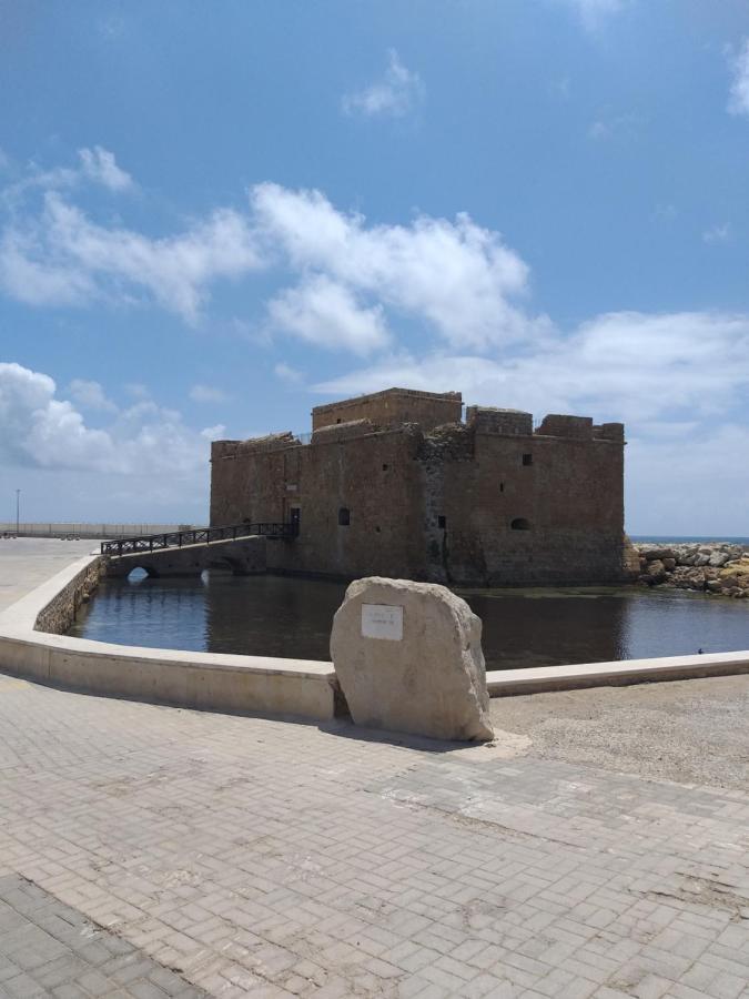 Appartement Phaedrus Living: Seaside Luxury Flat Lighthouse 68 à Paphos Extérieur photo